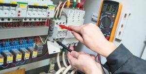 تست و بازرسی تاسیسات الکتریکی تست و تحویل برق ساختمان